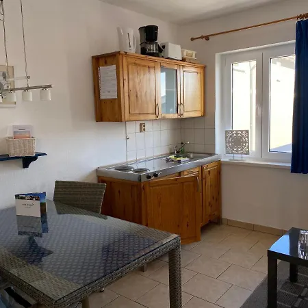 アパート Gartenstrasse 3 *