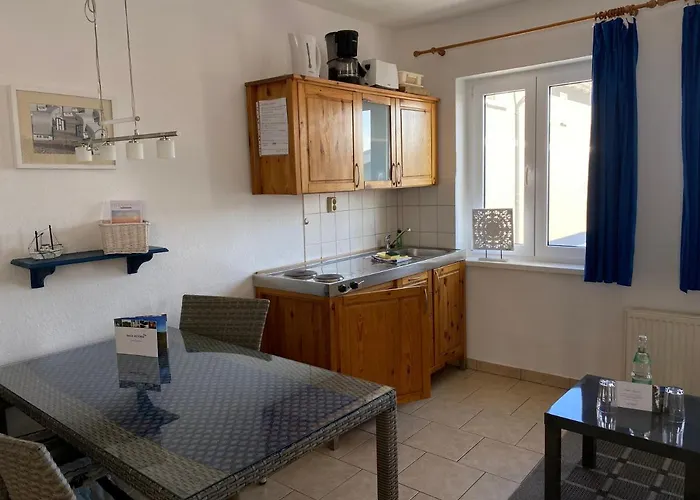 Apartment Gartenstrasse 3 *